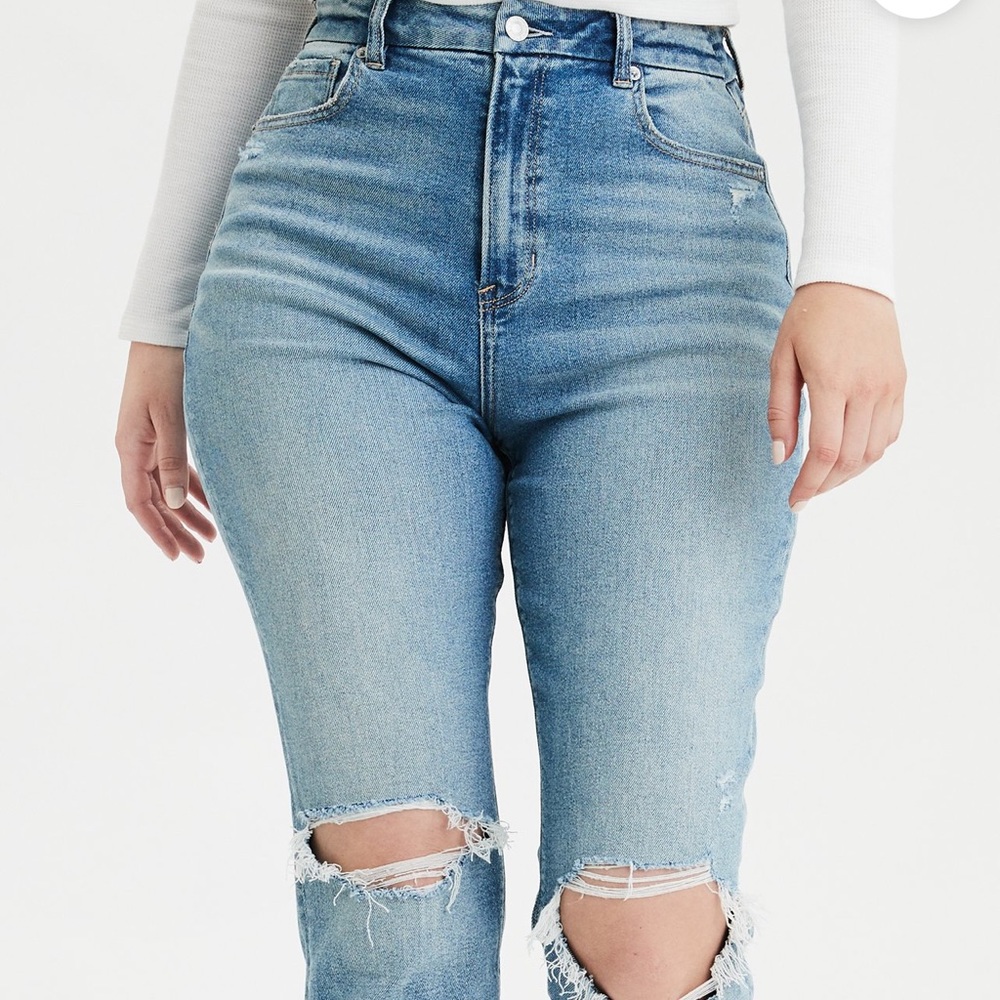 American Eagle Curvy Mom Jeans